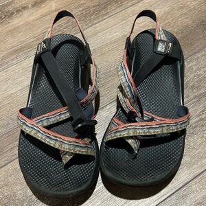 Chaco limited edition national parks assembled in USA. Mens 13